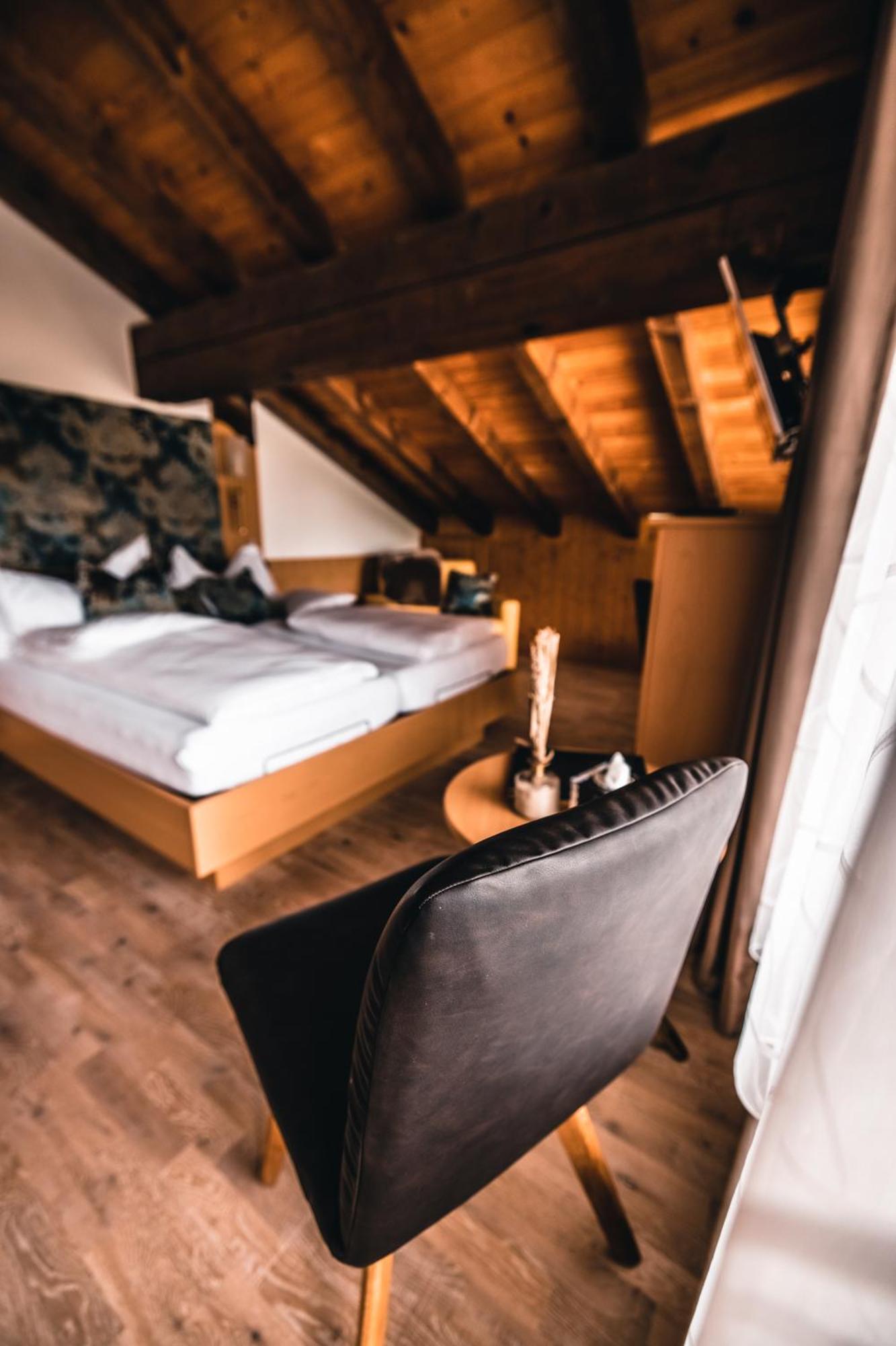 Christania Hotell Fiesch Rom bilde